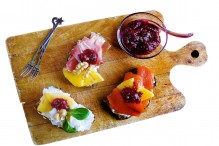 Dal blog: Gli Esperimenti di Mary Grace   Open Sandwiches Multicolor. Tris Gourmet